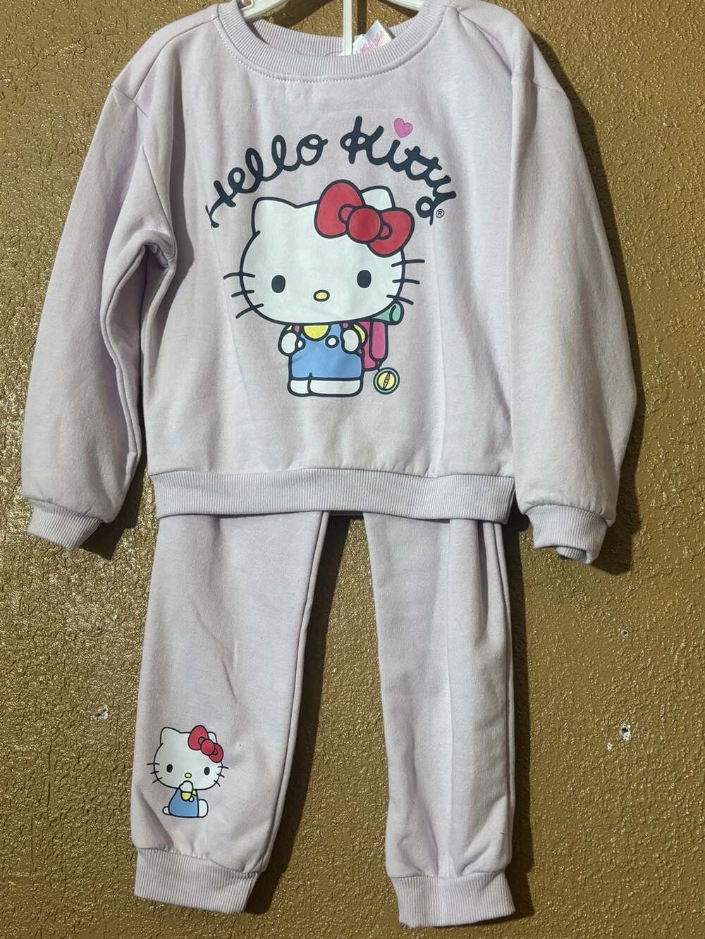 Hello Kitty Girls Graphic Sweatshirt and Joggers Set, 2-Piece